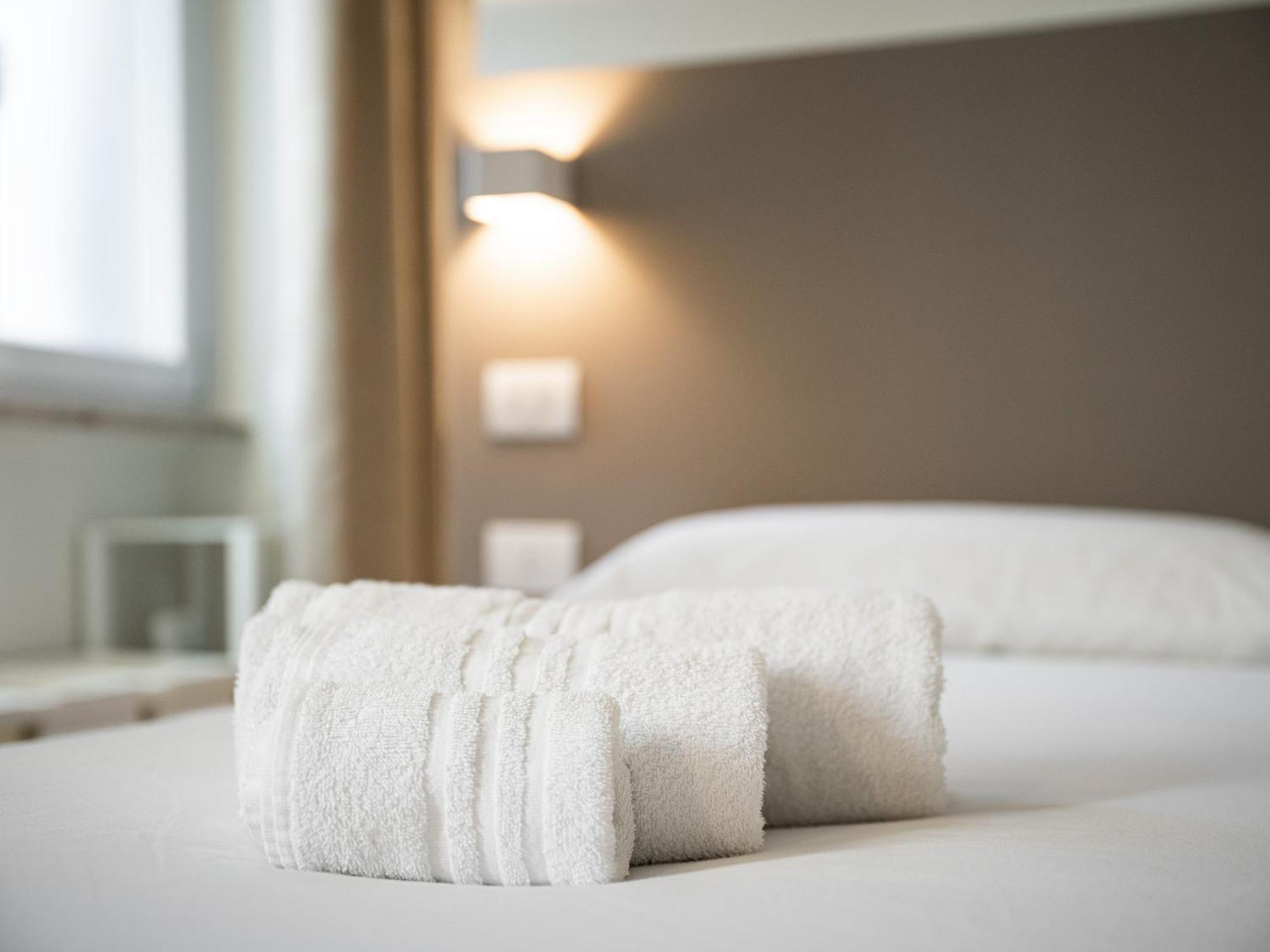 Dome Hotel Cagliari Bagian luar foto
