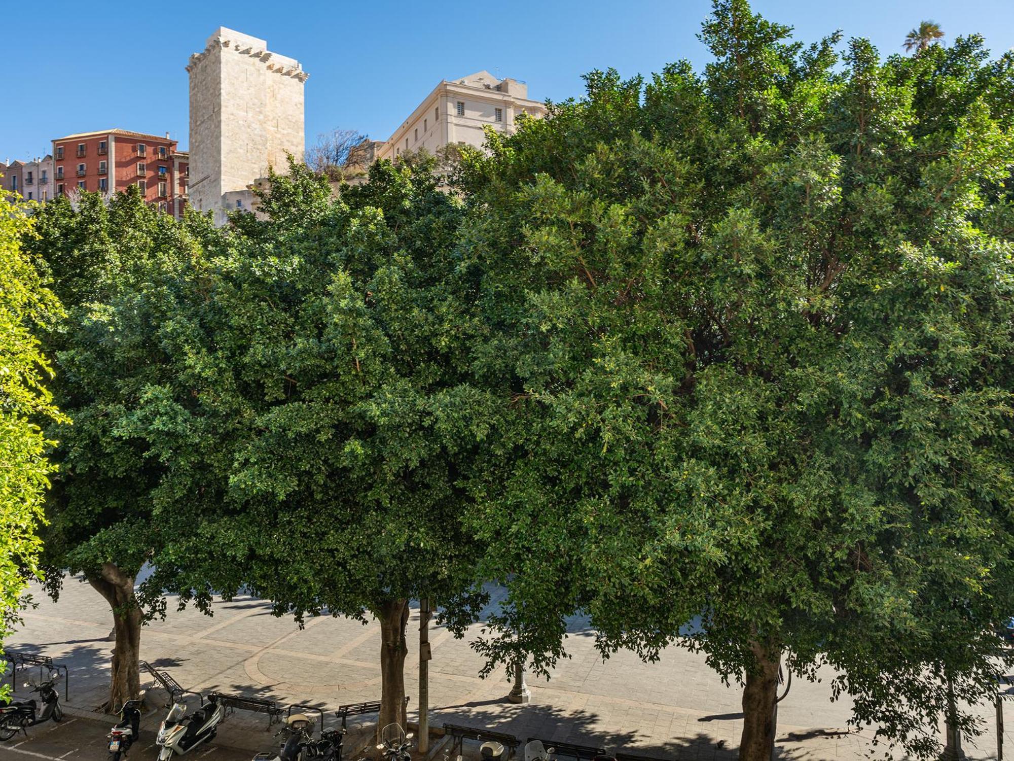 Dome Hotel Cagliari Bagian luar foto